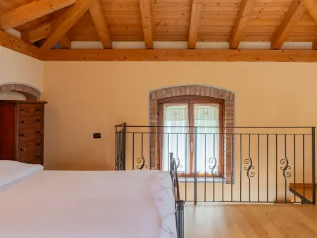 Maison Vince avec vue lac, 10 m de la plage : photo 20