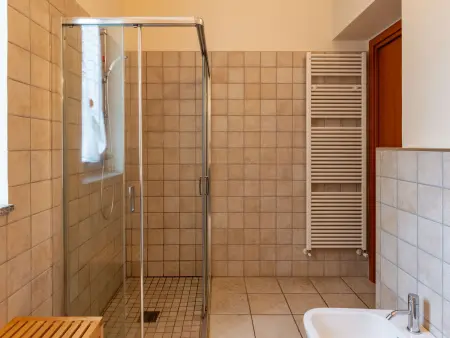Maison Vince avec vue lac, 10 m de la plage : photo 23