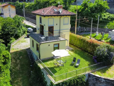 Maison Vince avec vue lac, 10 m de la plage : photo 28