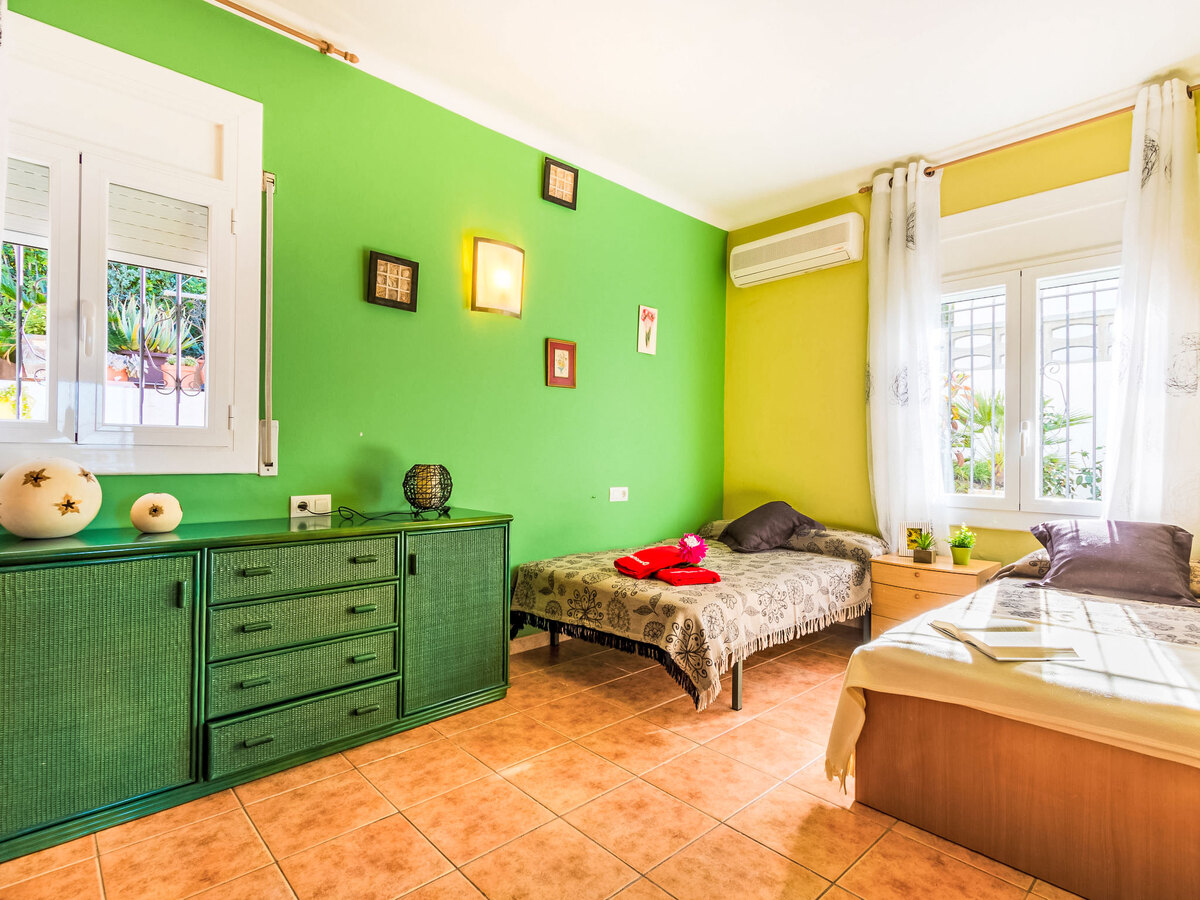 Mila i Fontanals – Maison Roses vue mer et piscine - Photo 11