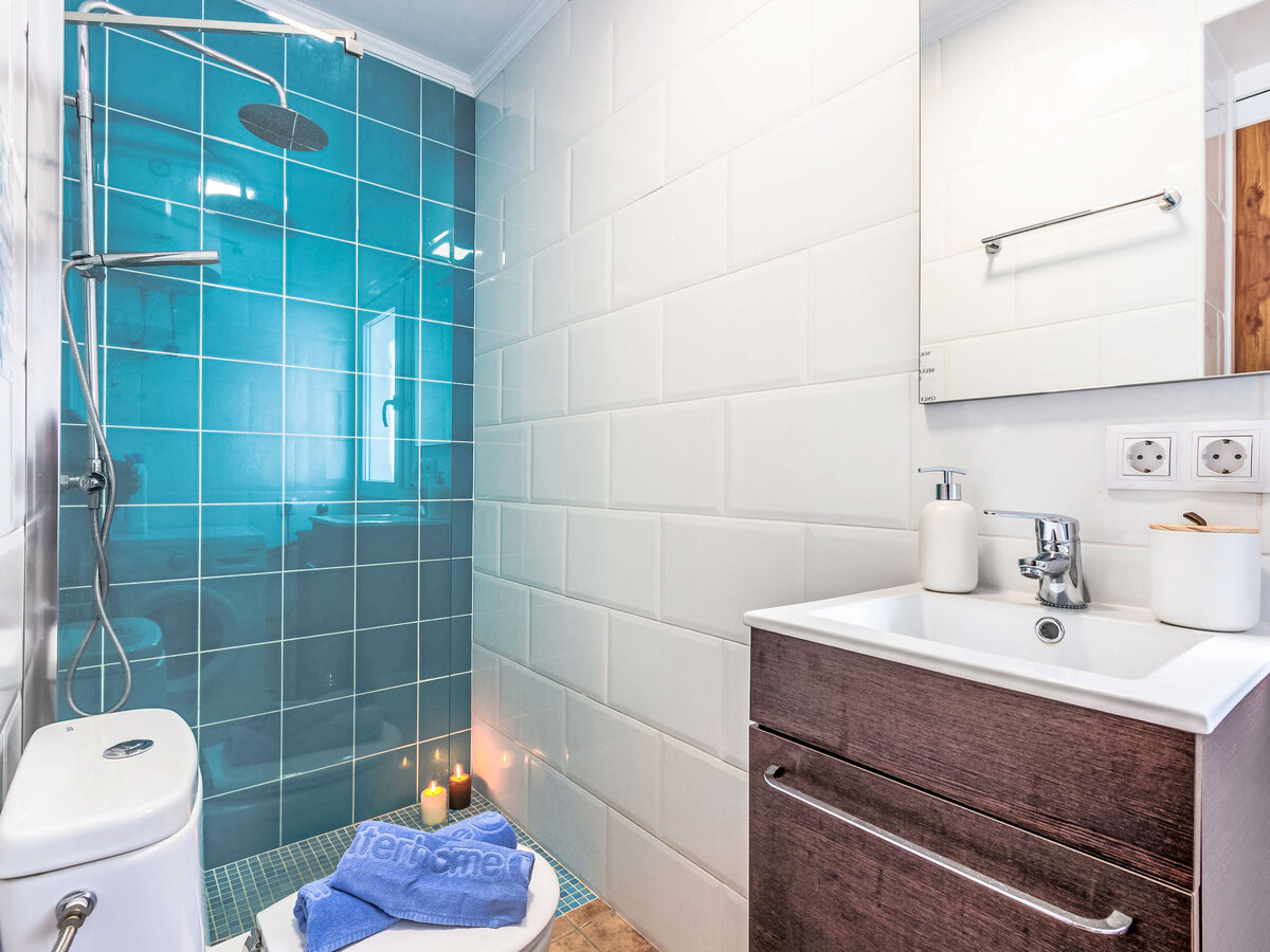 Mila i Fontanals – Maison Roses vue mer et piscine - Photo 14