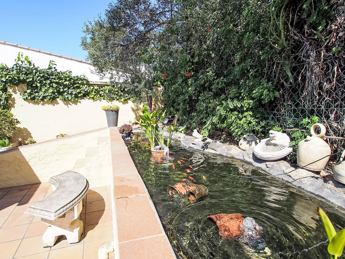 Mila i Fontanals – Maison Roses vue mer et piscine - Photo 15