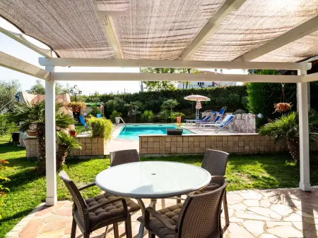 Maison 3 chambres Città Sant'Angelo, vue mer et piscine - Photo 1