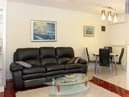 Maison Edo à Brač avec piscine privée, 8 personnes : photo 7