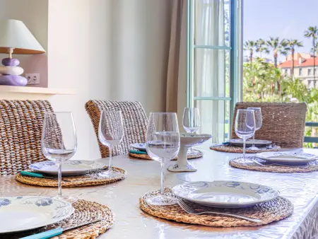 Le Victor Hugo – Apt 3 pièces à 500 m de la mer : photo 12