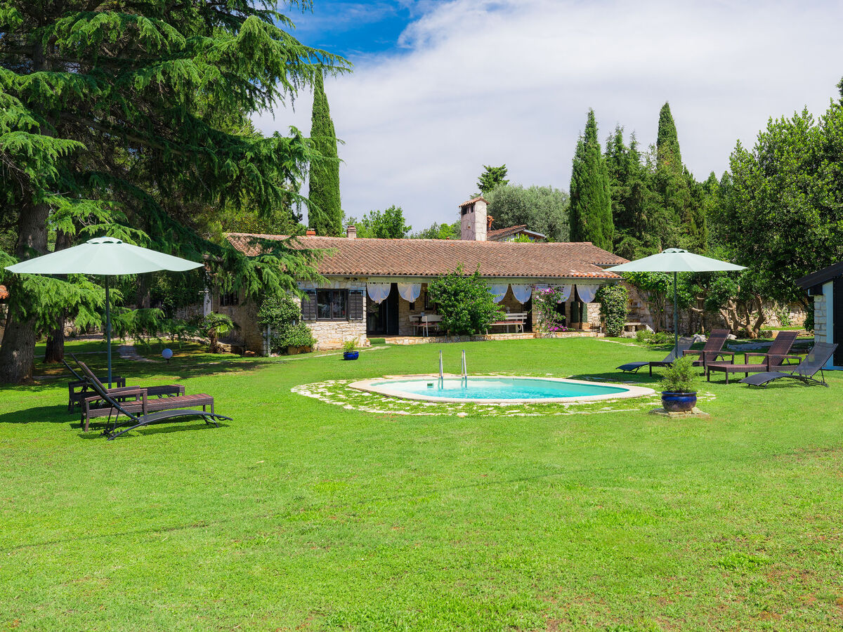 Maison Moira à Umag : 8 pers., piscine privée, 160 m de la mer - Photo 2