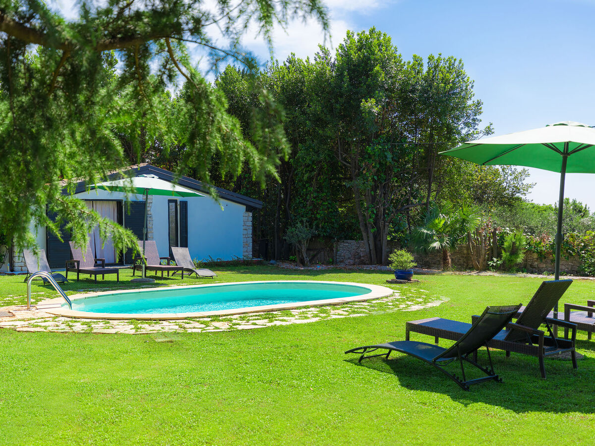 Maison Moira à Umag : 8 pers., piscine privée, 160 m de la mer - Photo 17