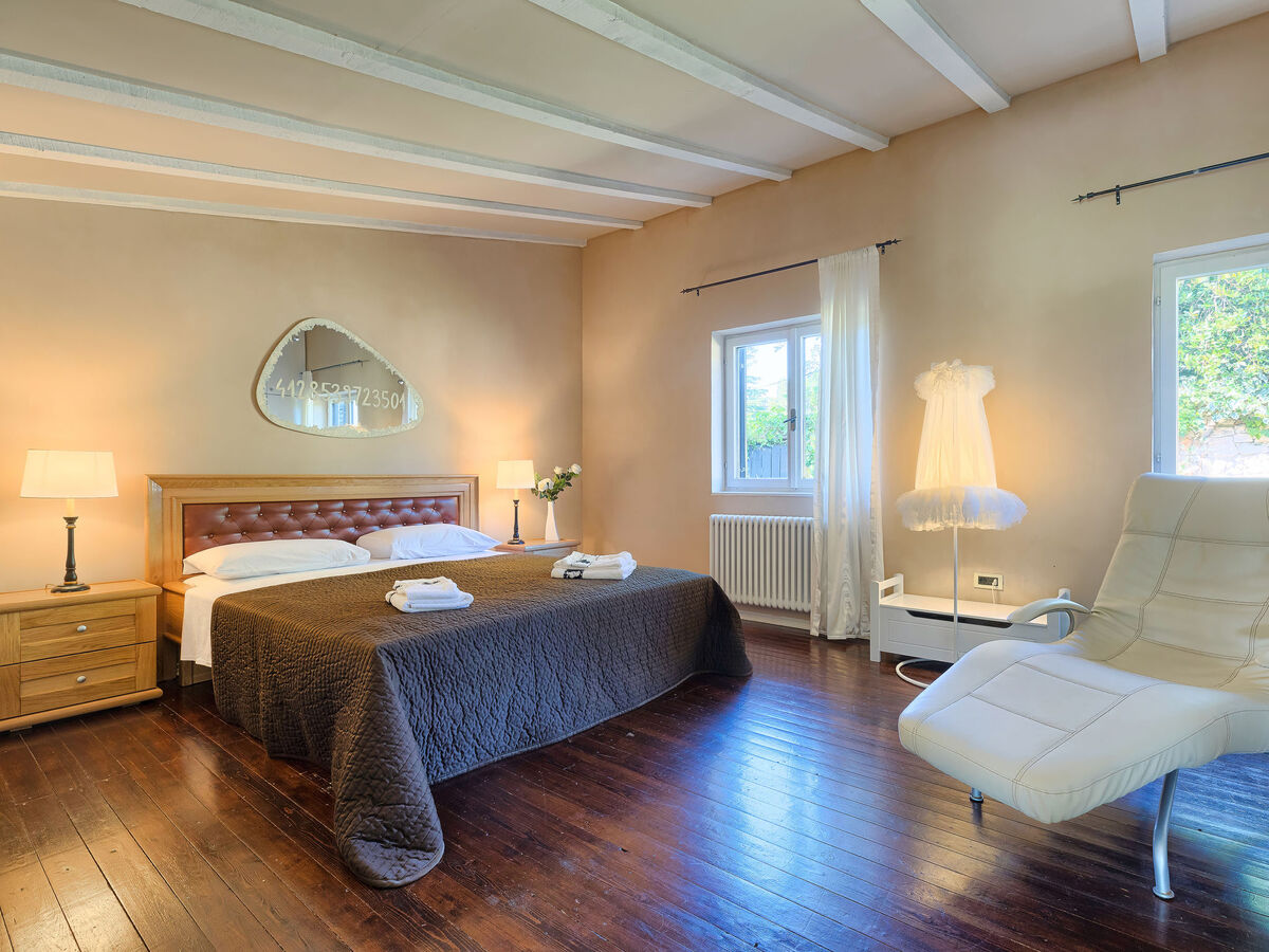 Maison Moira à Umag : 8 pers., piscine privée, 160 m de la mer - Photo 25