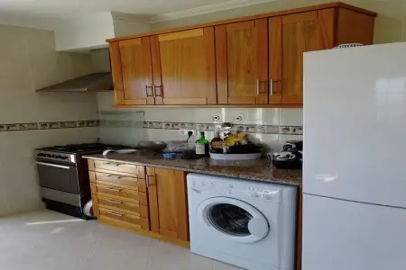 Villa Cabana : vue océan sur falaise à Caldas da Rainha : photo 13