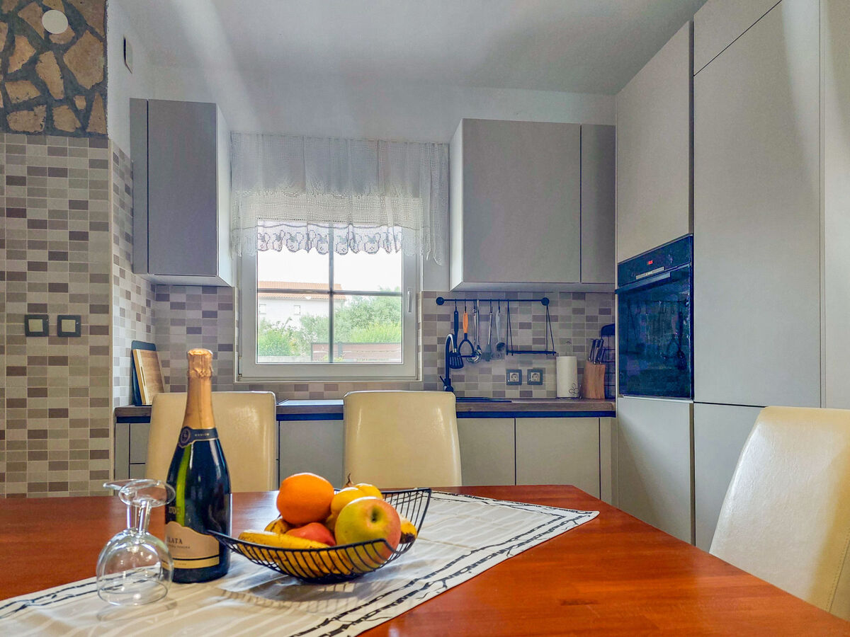 Maison Mikac, 10 pers., piscine privée à Malinska - Photo 11