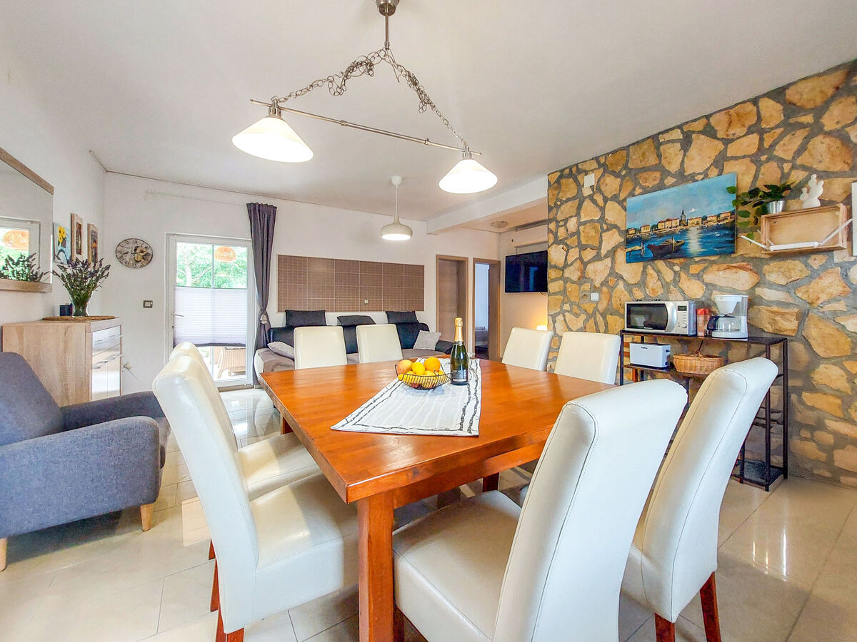 Maison Mikac, 10 pers., piscine privée à Malinska - Photo 15