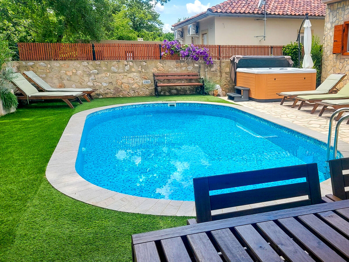 Maison Mikac, 10 pers., piscine privée à Malinska - Photo 21