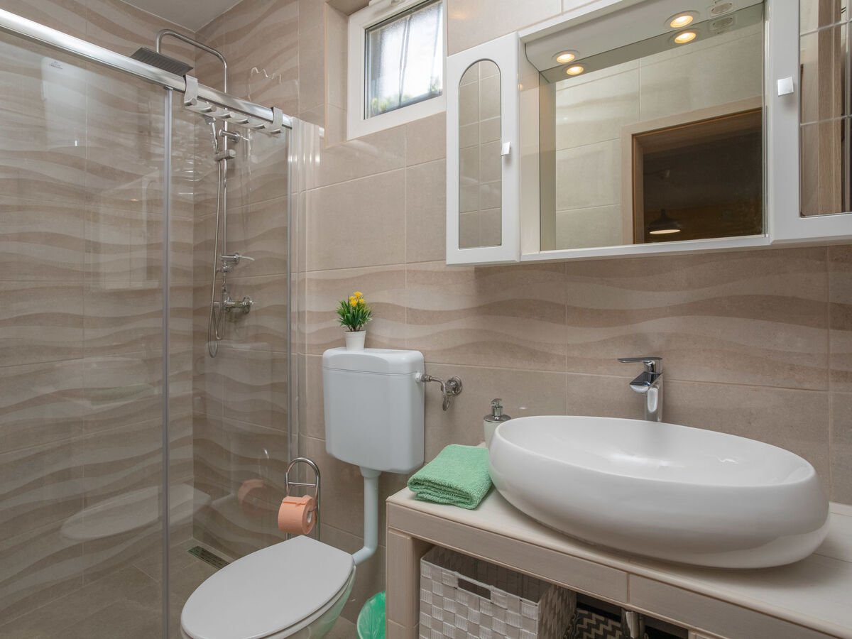 Maison Mikac, 10 pers., piscine privée à Malinska - Photo 31