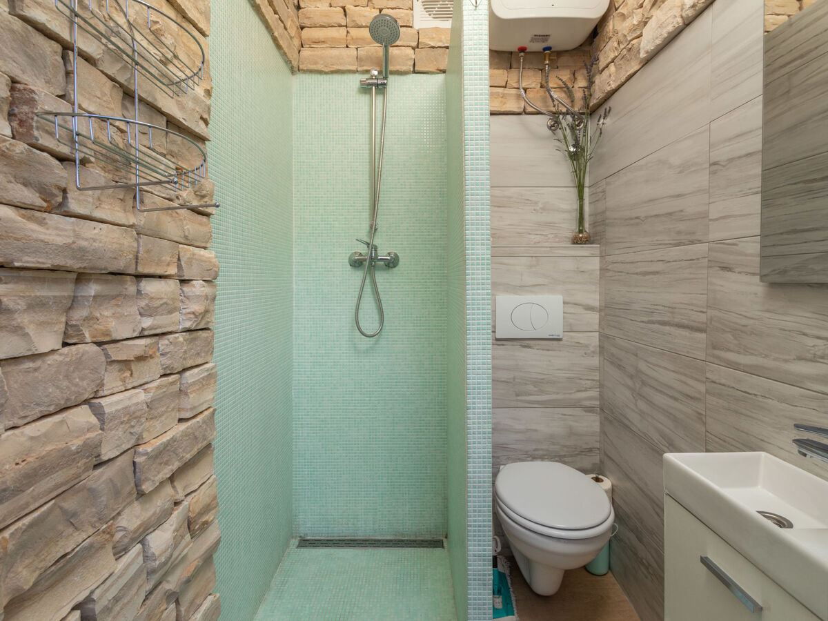 Maison Mikac, 10 pers., piscine privée à Malinska - Photo 32