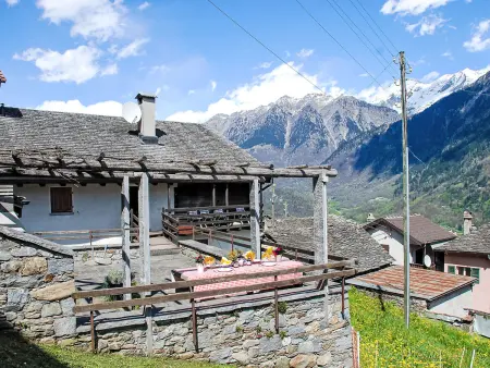 Location maison de vacances à Leontica