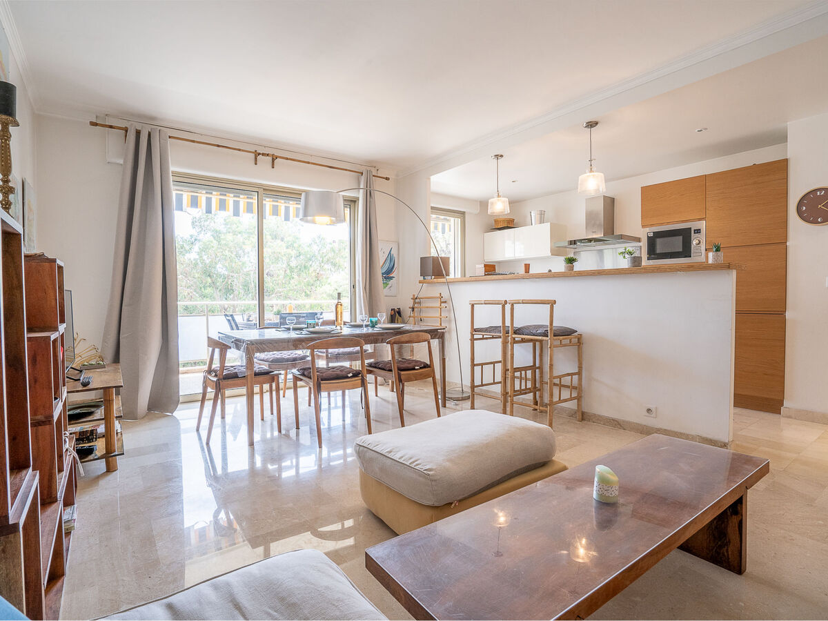 Les Aliscamps – Apt 2p avec terrasse à Cannes - Photo 6