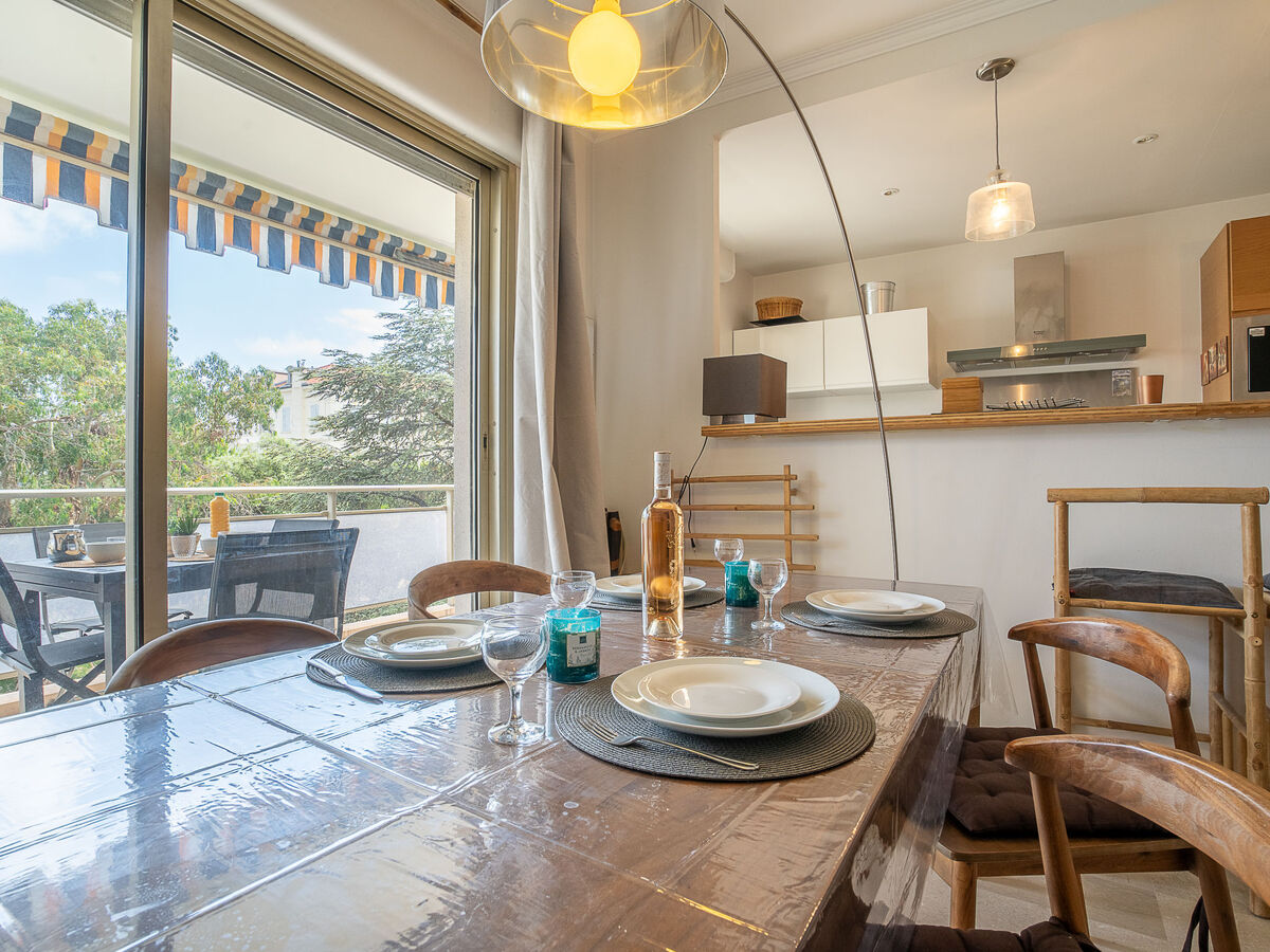 Les Aliscamps – Apt 2p avec terrasse à Cannes - Photo 8