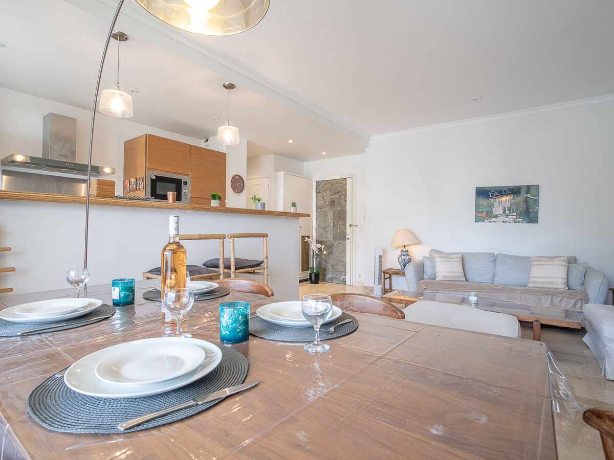 Les Aliscamps – Apt 2p avec terrasse à Cannes - Photo 9