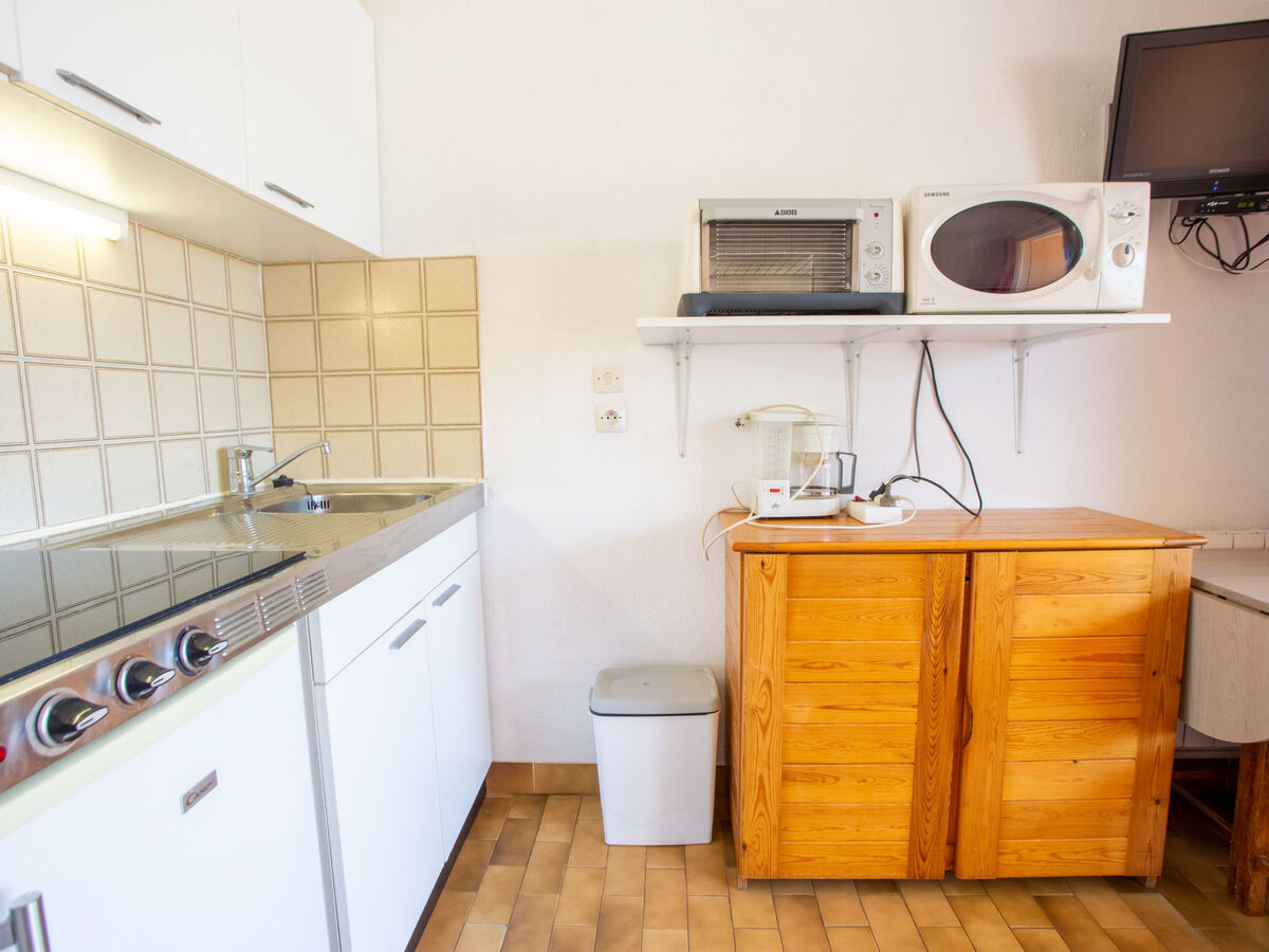 Studio 19 m² à 80 m de la plage, Bormes-les-Mimosas - Photo 9