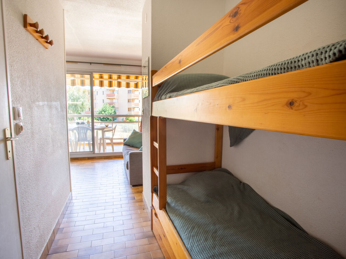 Studio 19 m² à 80 m de la plage, Bormes-les-Mimosas - Photo 10