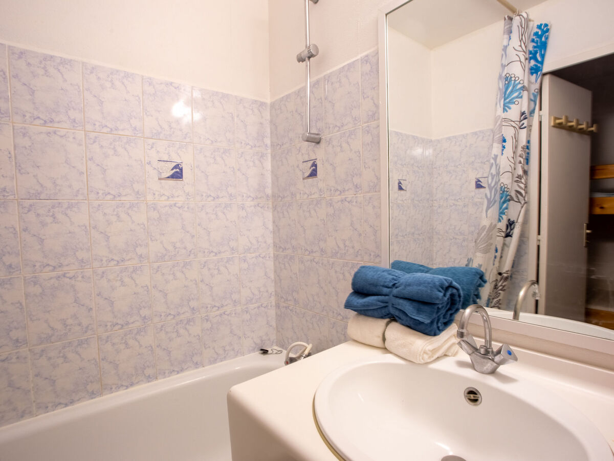 Studio 19 m² à 80 m de la plage, Bormes-les-Mimosas - Photo 13