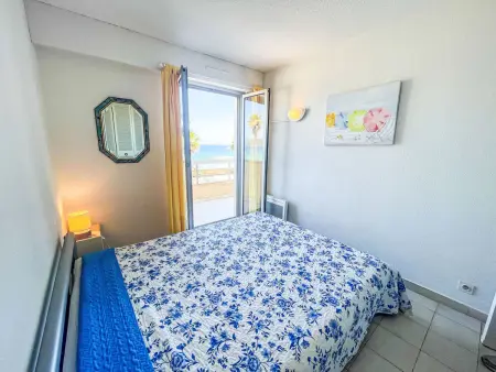 Appartement vue mer à Cavalaire-sur-Mer, terrasse et 35 m² : photo 13
