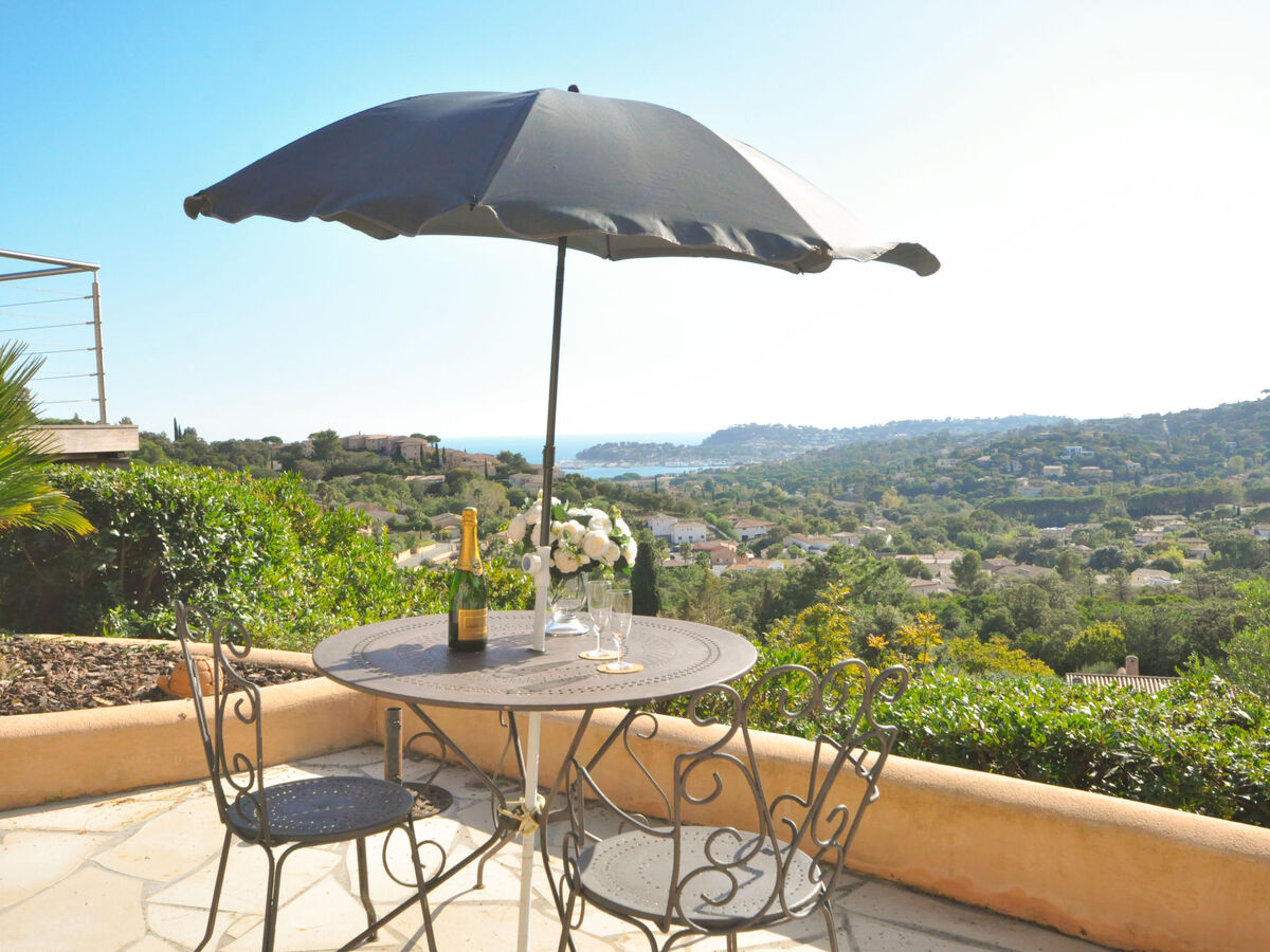 Villa Mare E Sole, 8 pers., piscine & vue mer à Cavalaire - Photo 11