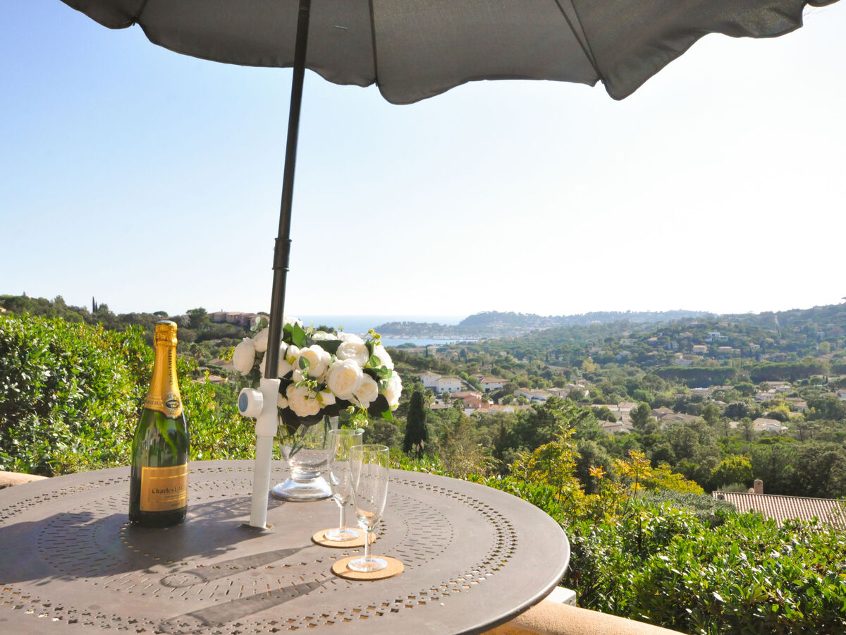 Villa Mare E Sole, 8 pers., piscine & vue mer à Cavalaire - Photo 12