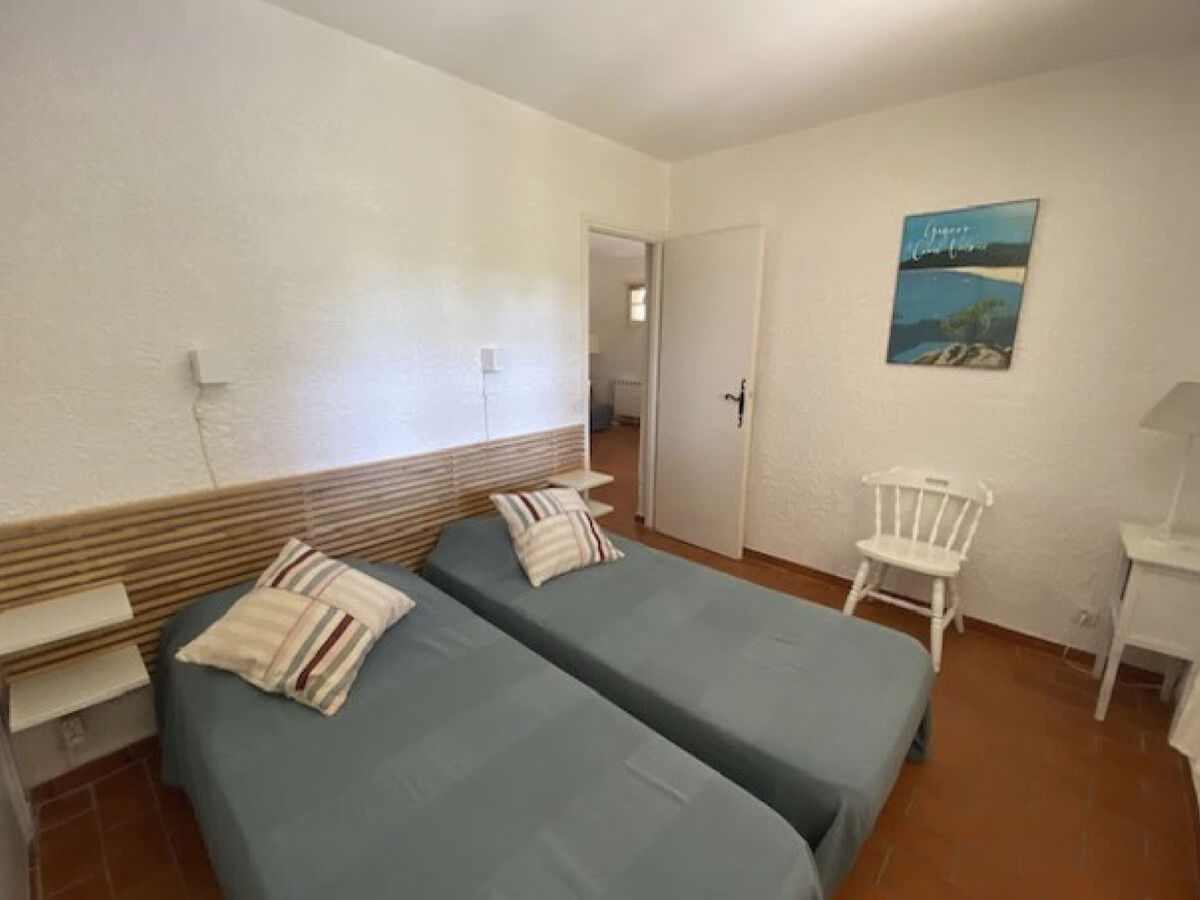 Appartement Les Mas de Gigaro, 900 m plage - Photo 12
