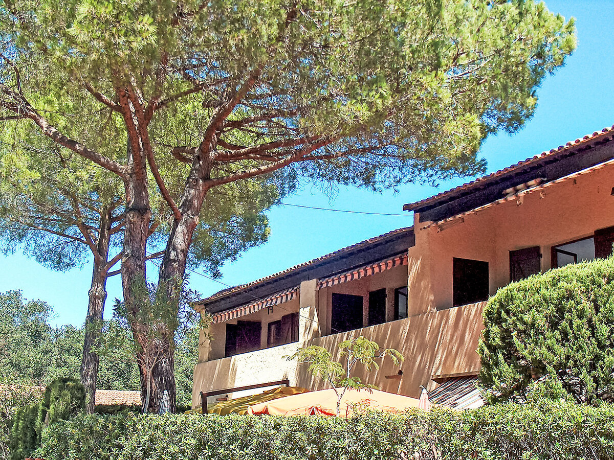 Appartement Gigaro Plage, 240 m de la mer - Photo 18
