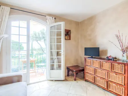 Les Carles – Studio 28 m² avec vue mer à Saint-Tropez : photo 4