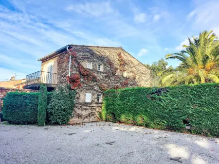 Les Carles – Studio 28 m² avec vue mer à Saint-Tropez : photo 15