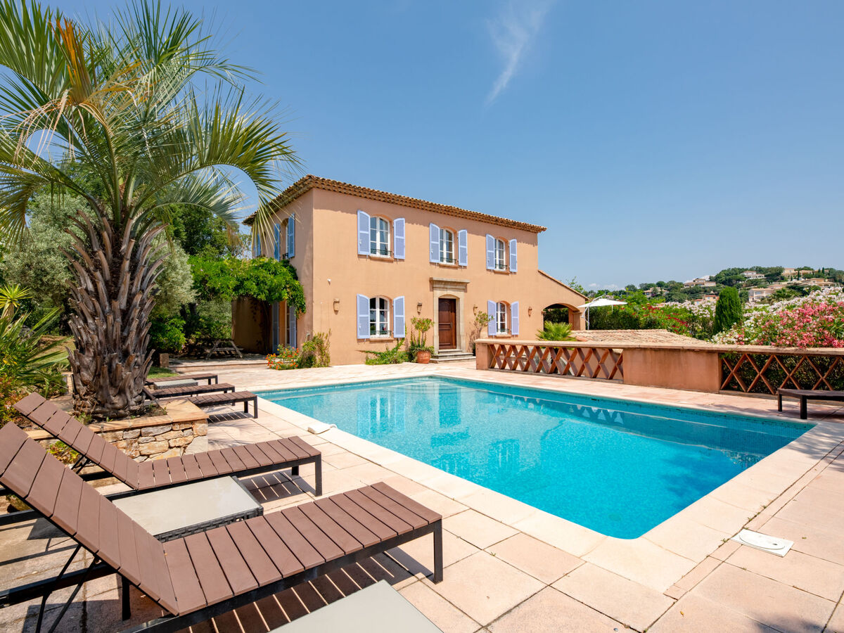 La Bastide Rose, villa 191 m² avec piscine à Sainte-Maxime - Photo 1
