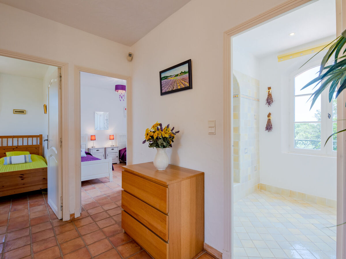 La Bastide Rose, villa 191 m² avec piscine à Sainte-Maxime - Photo 5
