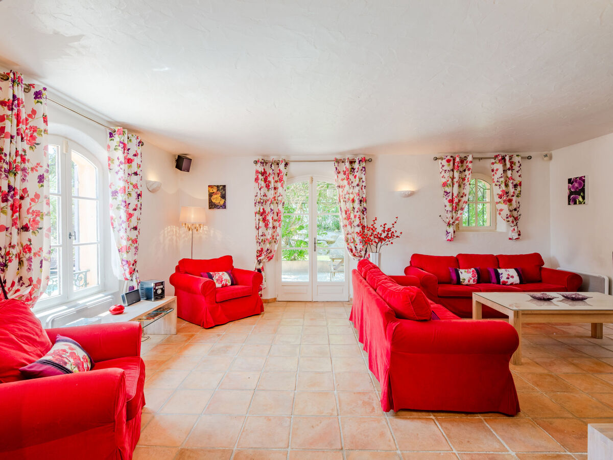 La Bastide Rose, villa 191 m² avec piscine à Sainte-Maxime - Photo 6
