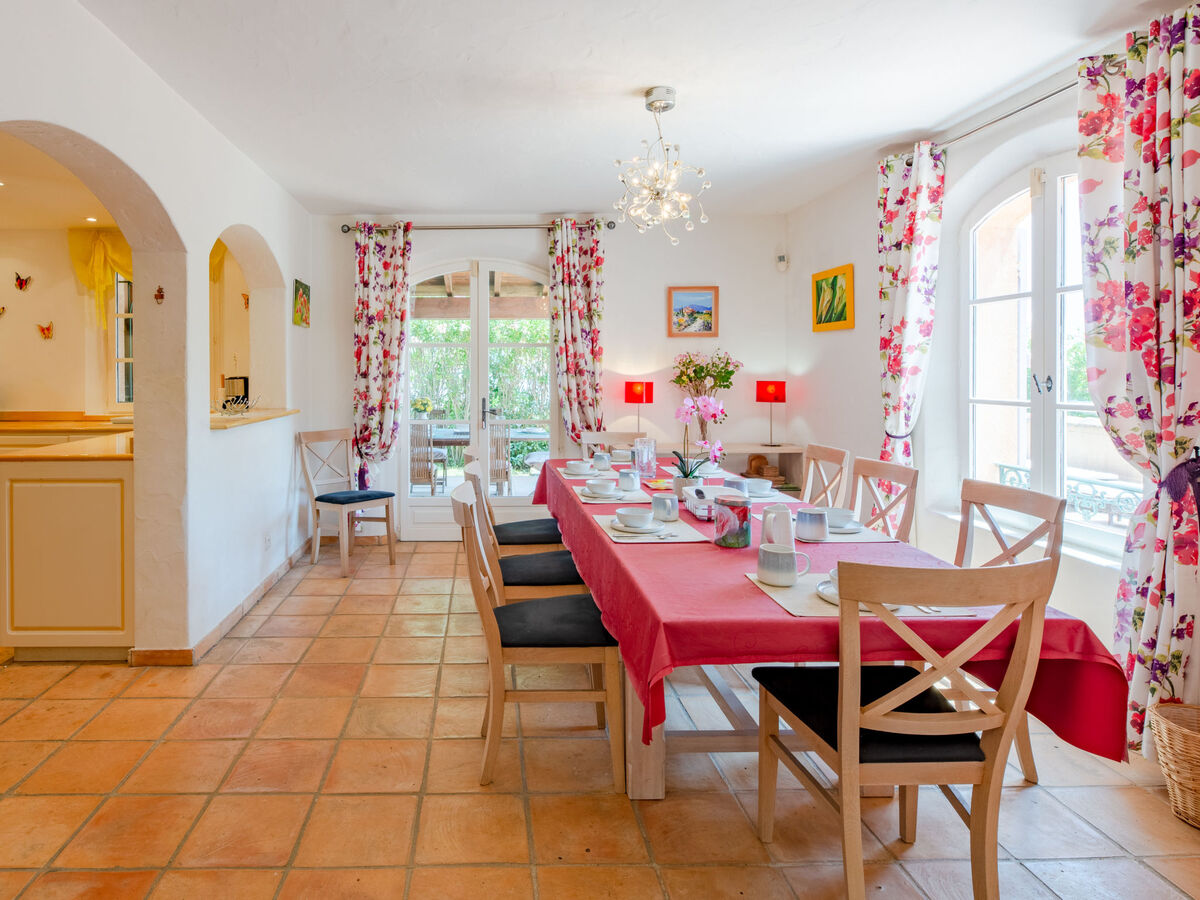 La Bastide Rose, villa 191 m² avec piscine à Sainte-Maxime - Photo 8