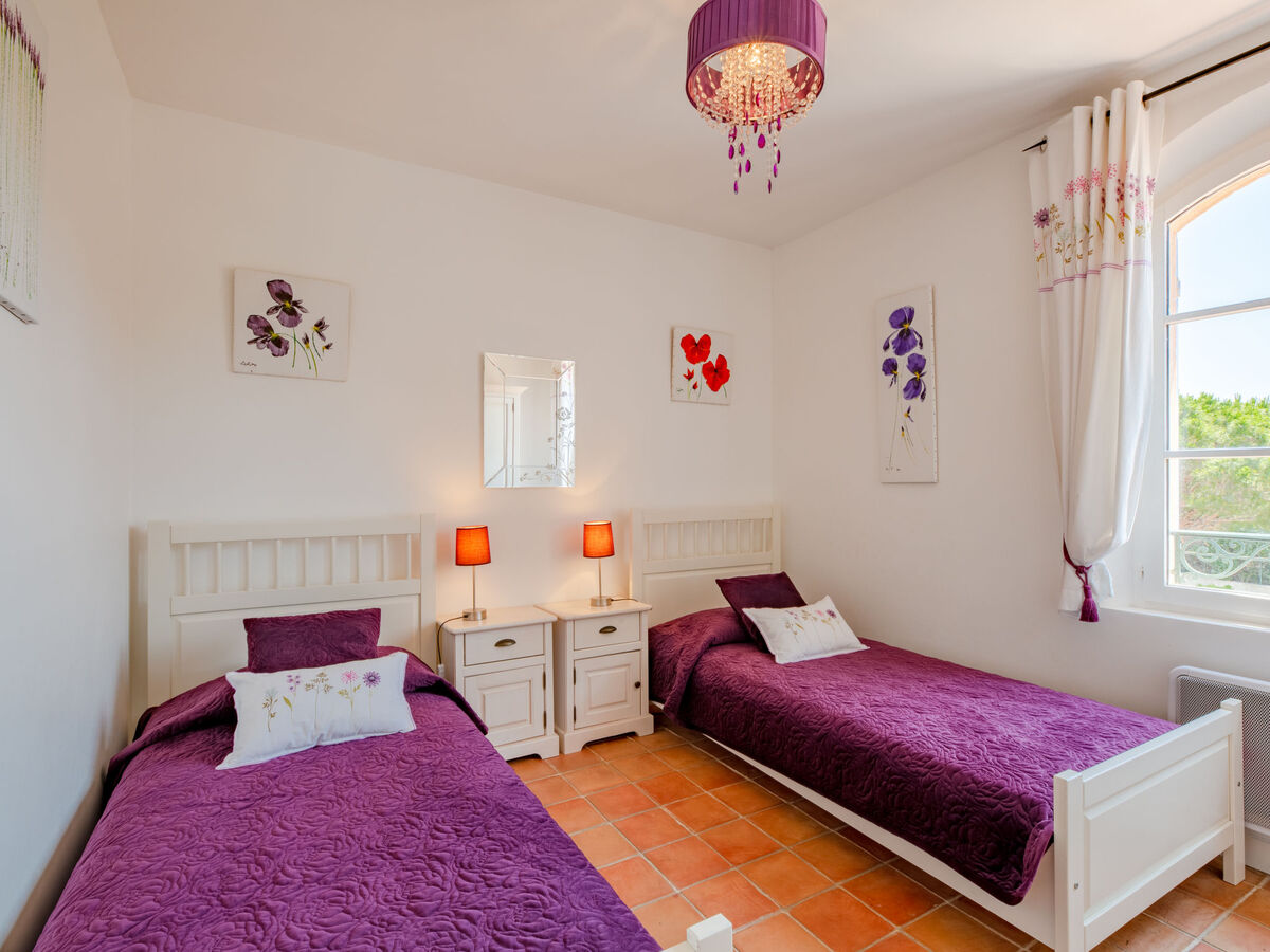 La Bastide Rose, villa 191 m² avec piscine à Sainte-Maxime - Photo 16