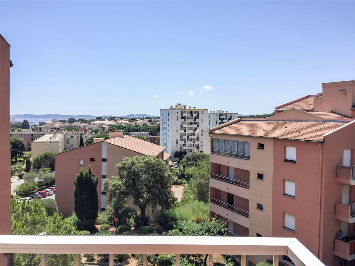 Les Pins Ensoleillés – Apt 2 pièces, balcon sud, vue mer - Photo 1
