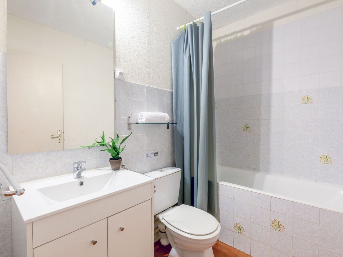 Les Pins Ensoleillés – Apt 2 pièces, balcon sud, vue mer - Photo 9