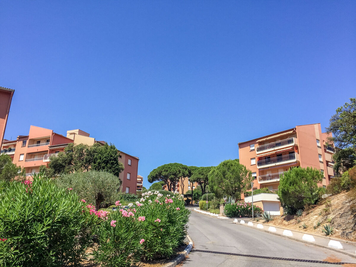 Les Pins Ensoleillés – Apt 2 pièces, balcon sud, vue mer - Photo 15