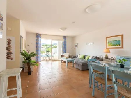 Le Mas d'Esquières 7 – Villa 4 pièces piscine privée - Photo 3