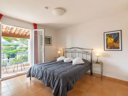 Le Mas d'Esquières 7 – Villa 4 pièces piscine privée - Photo 4