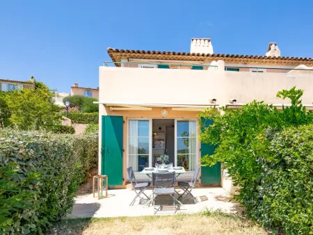 Maison mitoyenne aux Issambres, vue mer, piscine en résidence - Photo 3