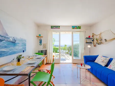 Maison mitoyenne aux Issambres, vue mer, piscine en résidence - Photo 5