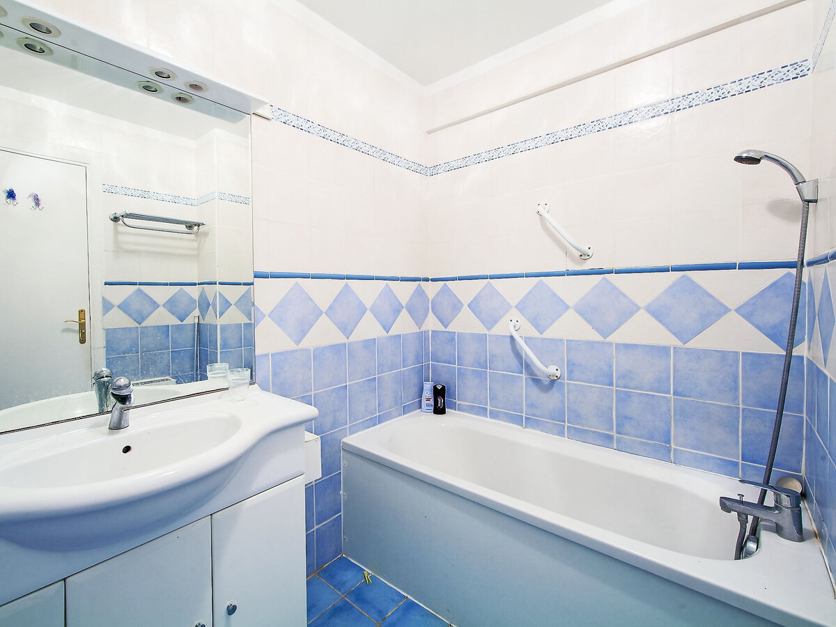 Appartement La Pinède à 50 m de la plage - Photo 11