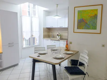 Appartement au cœur du Vieux Nice, à 300 m de la mer : photo 3
