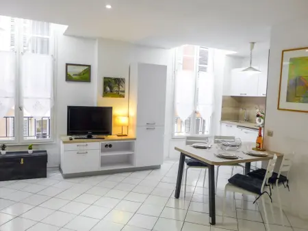 Appartement au cœur du Vieux Nice, à 300 m de la mer : photo 9
