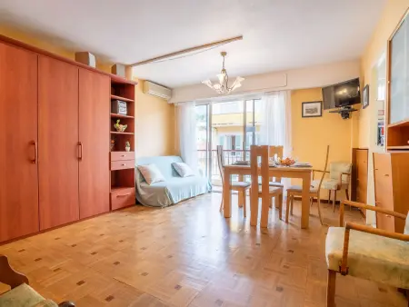 Studio 32 m² au cœur de Menton, 100 m de la mer : photo 2