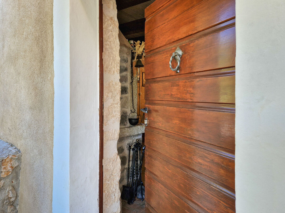 Maison Tomiceva à Senj : 2 chambres, 2000m² privés - Photo 38