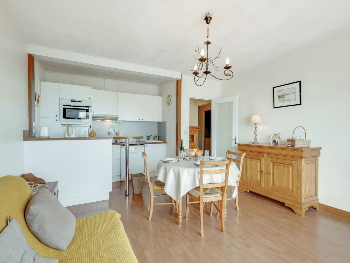 Appartement Prince Albert, 50 m de la mer à Cabourg - Photo 4